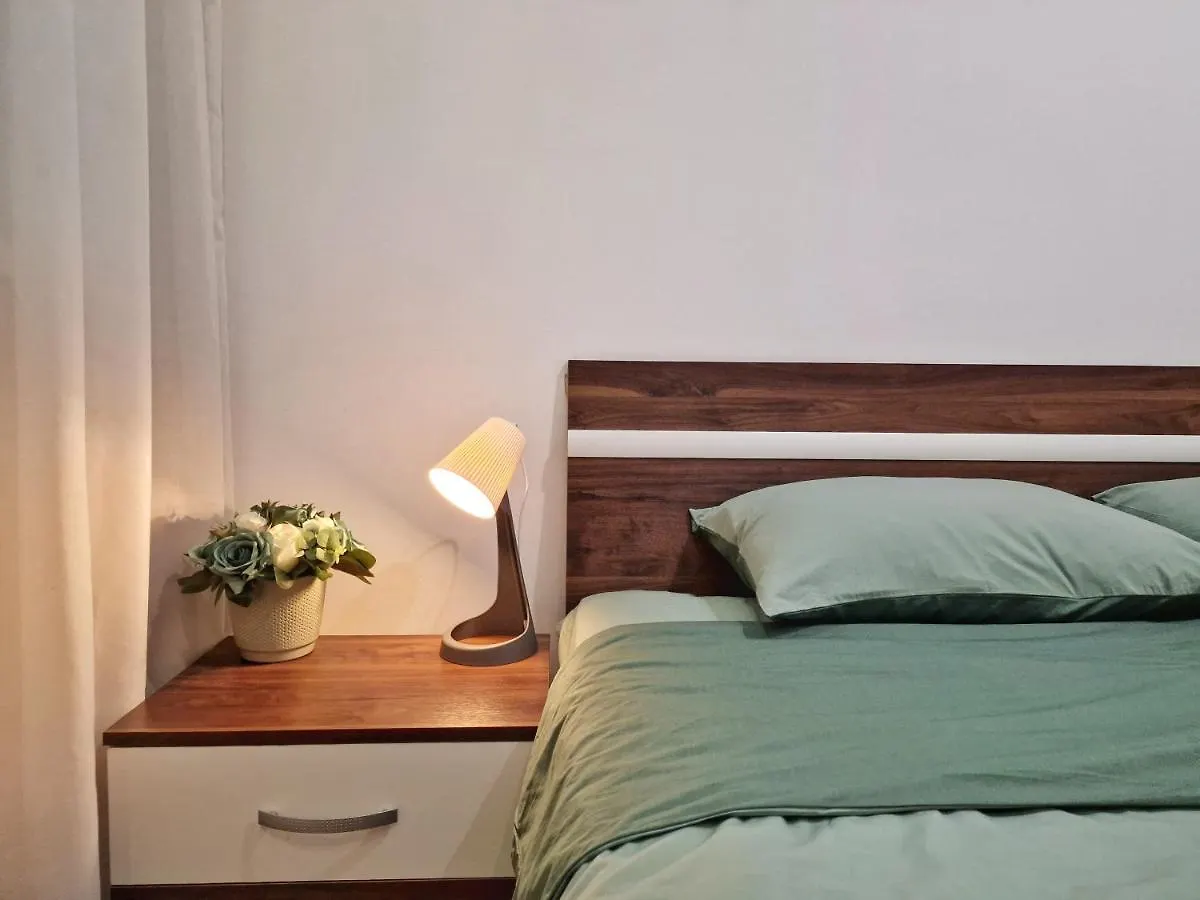 Modern Central 2-Bedroom Apartment With Parking Varna