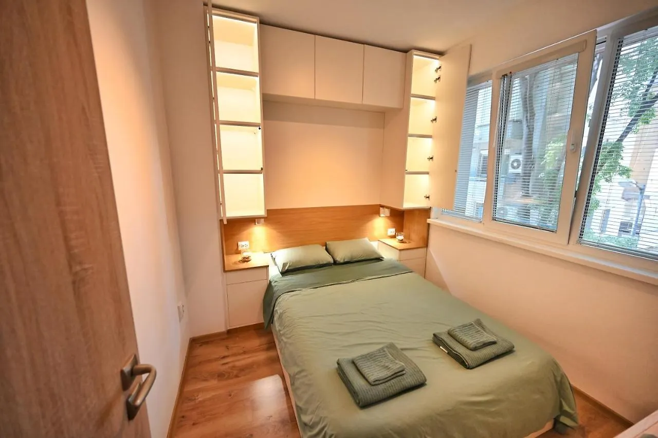 Modern Central 2-Bedroom Apartment With Parking Varna Bulgaria